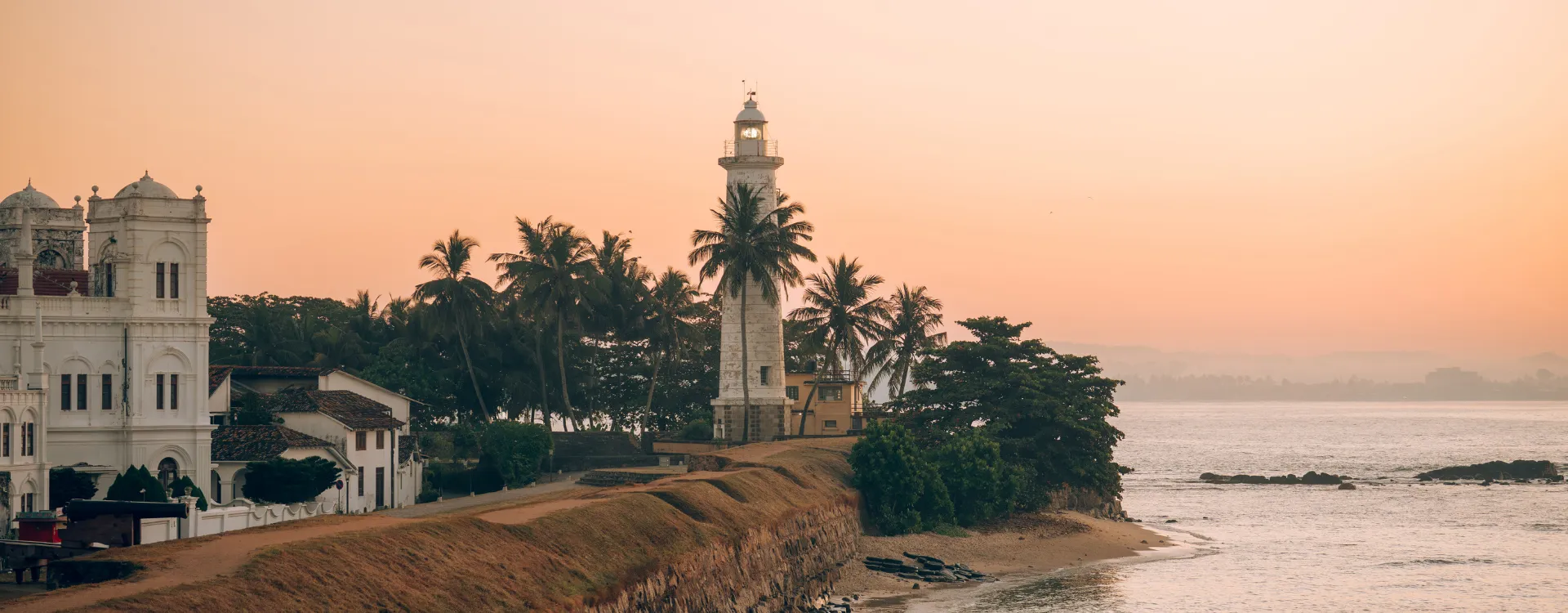 Dusk falls over Galle Fort in Sri Lanka