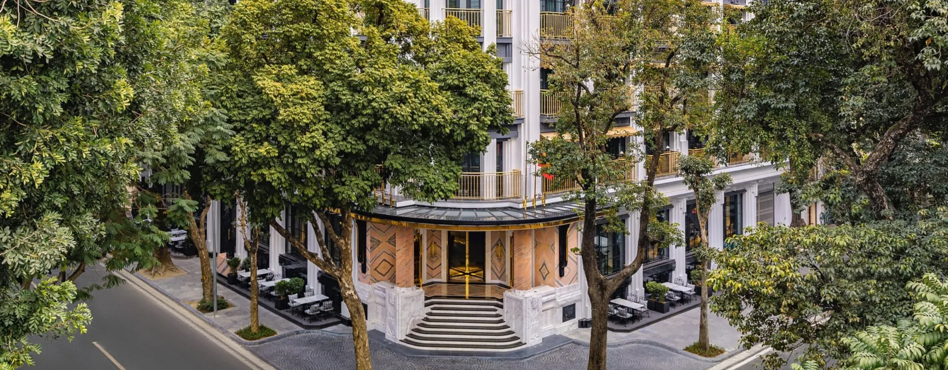 Exterior Capella Hanoi