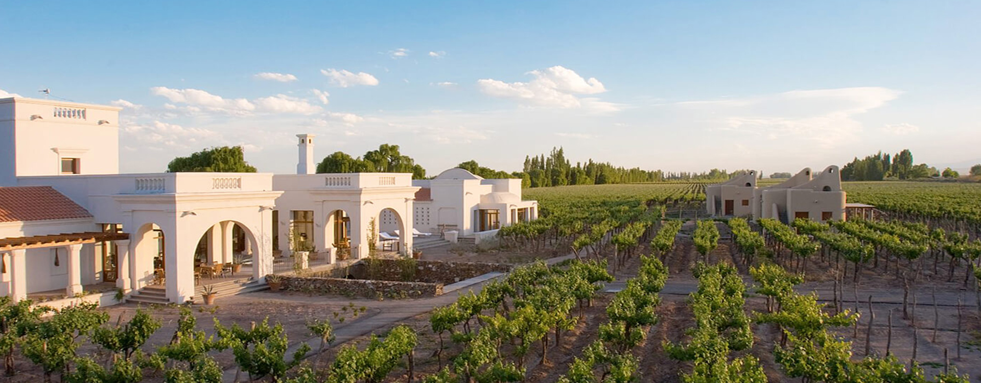 awasi-mendoza_Exterior-View