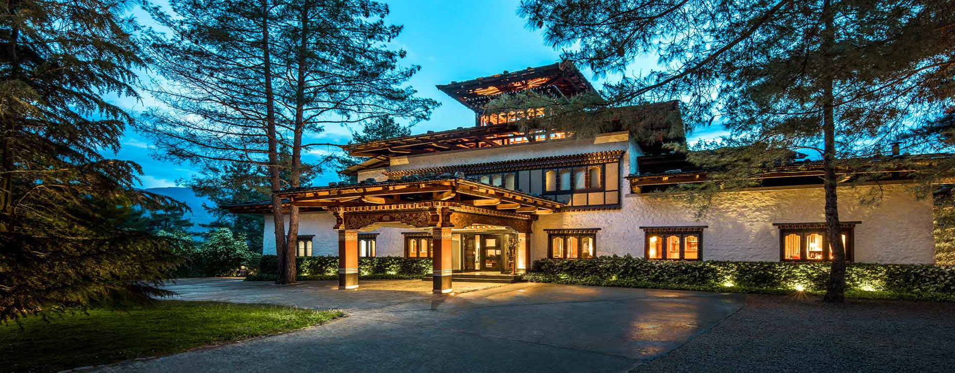 COMO-Uma-Paro_Exterior-View