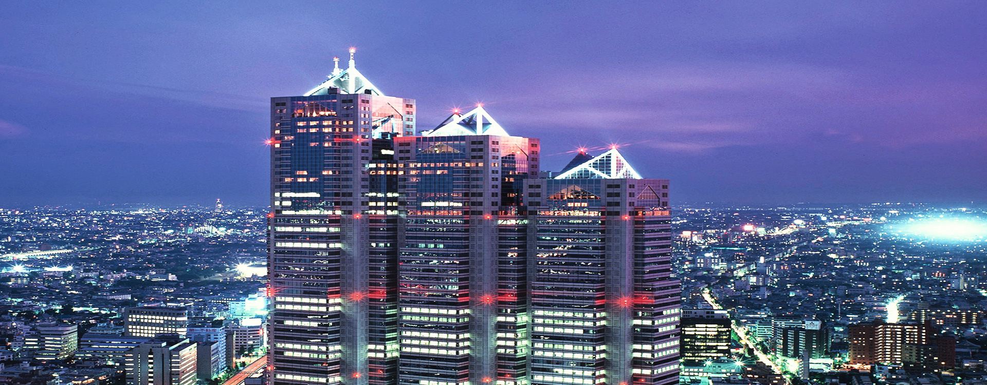 Park-Hyatt-Tokyo_Exterior-Building