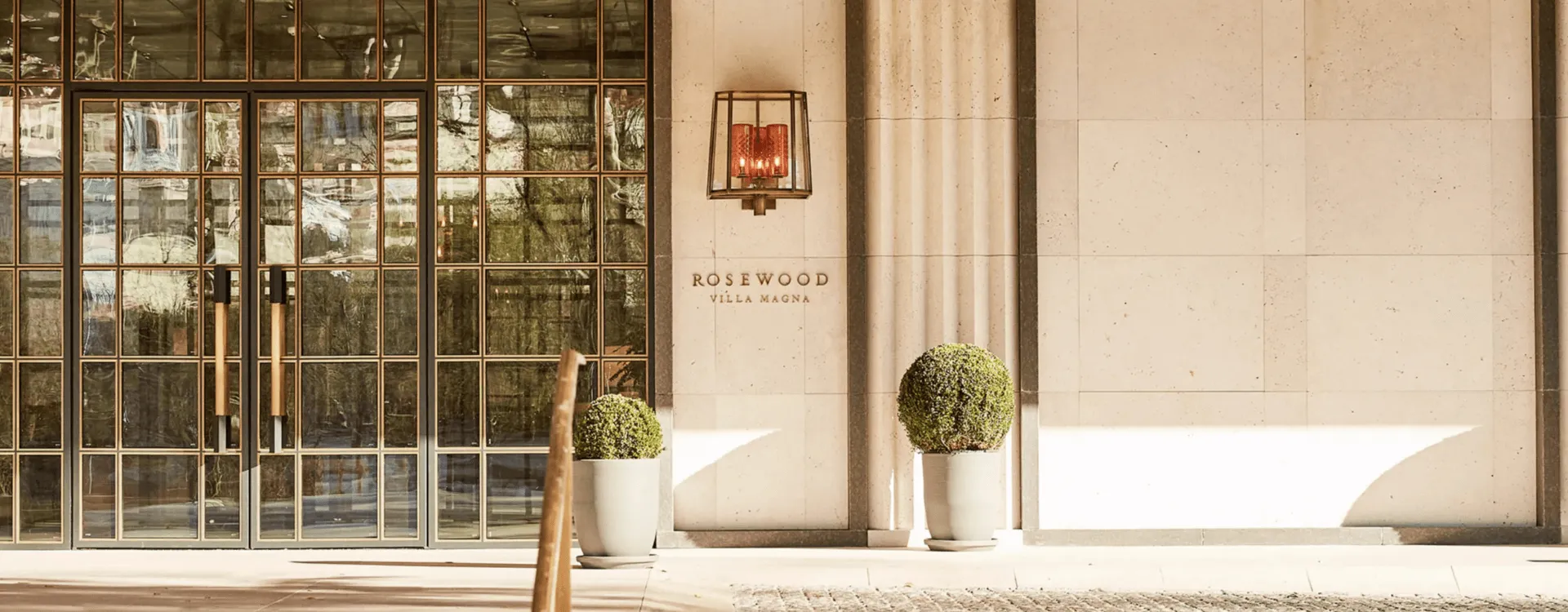 Exterior facade of the Rosewood Villa Magna